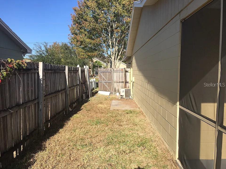 330 Colonade Ct Property Photo 10