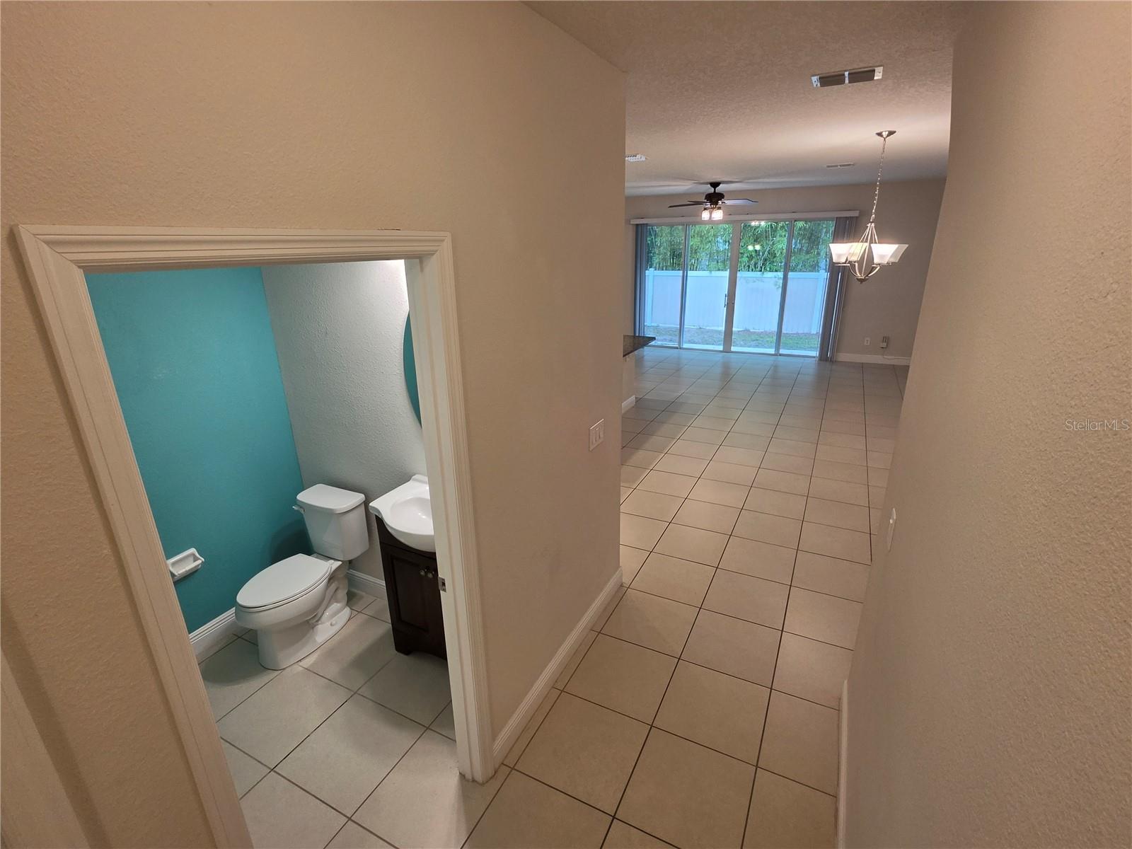 549 Bethesda Ct Property Photo 5