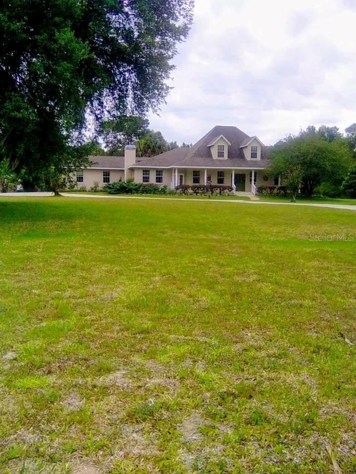 10264 W Springtree Ln Property Photo