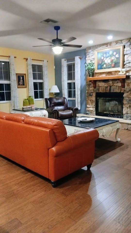 10264 W Springtree Ln Property Photo 10