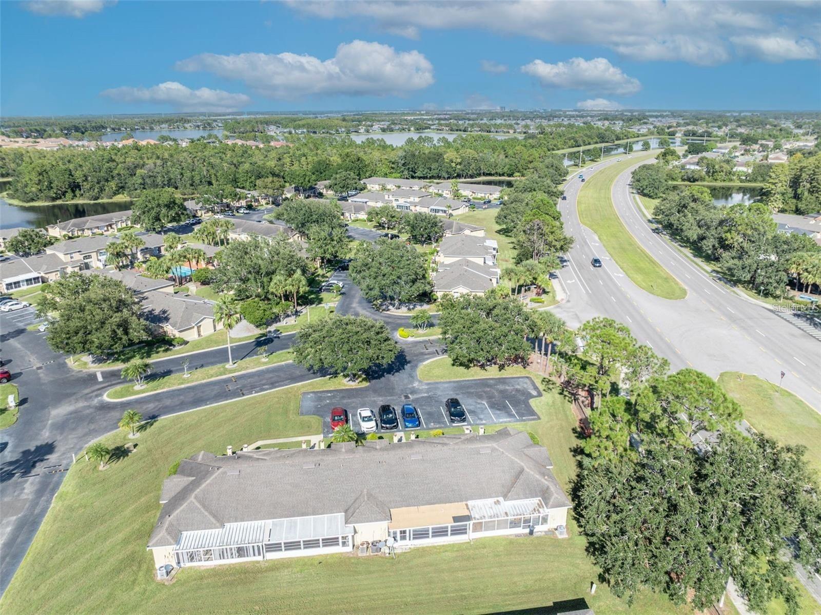 O6420118 Property Photo 2
