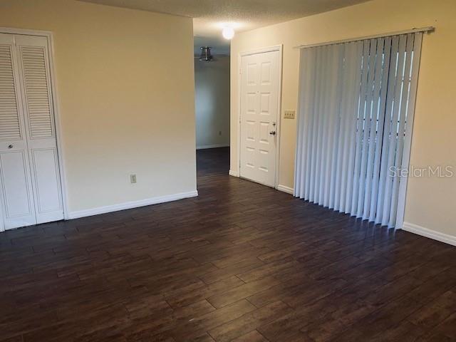 1604 Sunside Sq #33 Property Photo 2