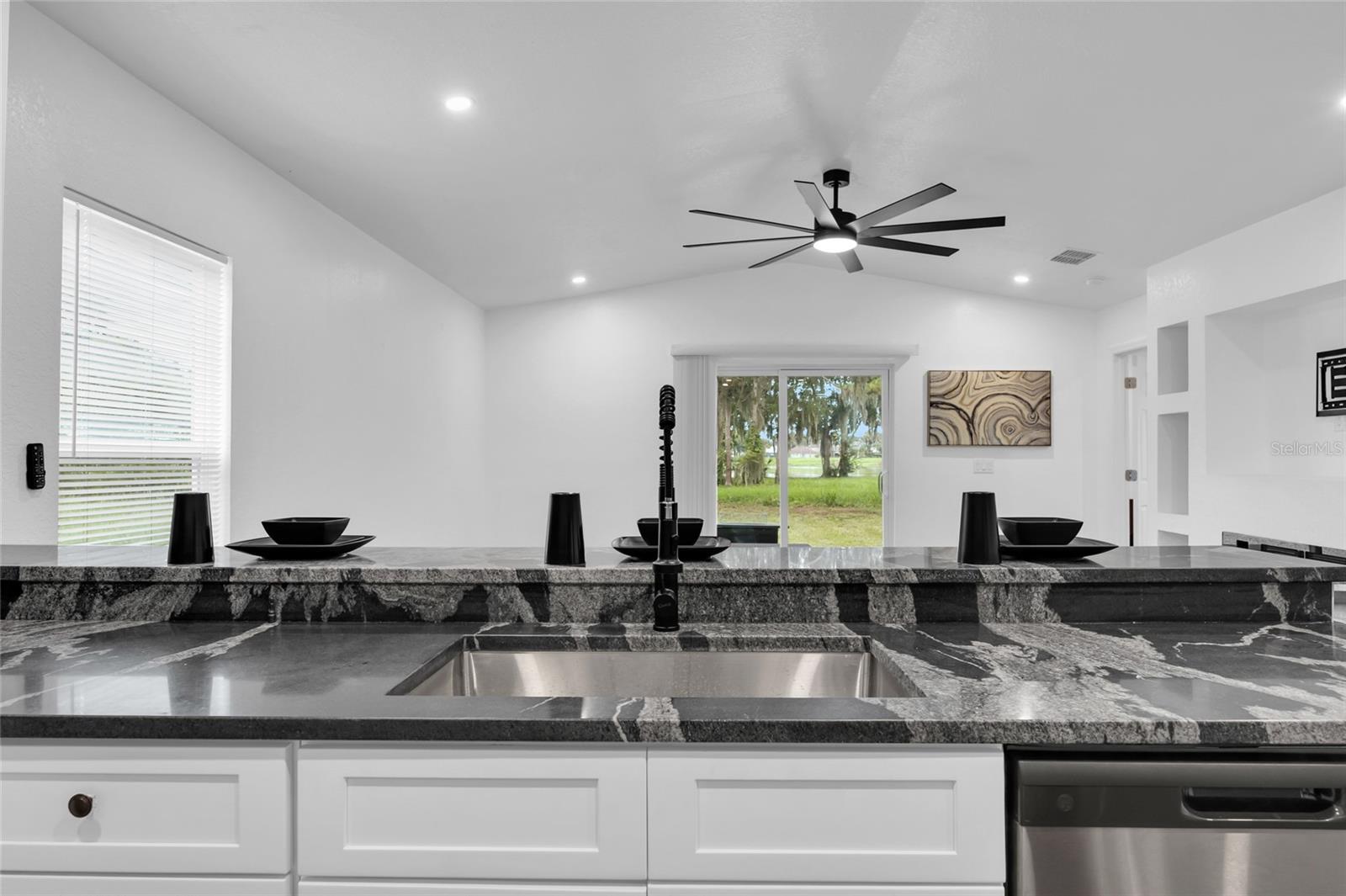 1765 Roseberry Ln Property Photo 10