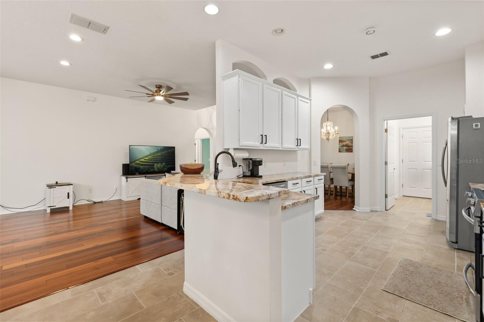 1154 Kersfield Cir Property Photo 14