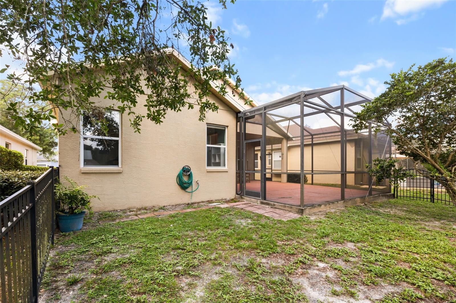 1154 Kersfield Cir Property Photo 40