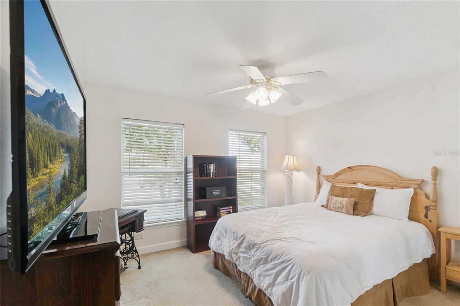 1094 Golf Point Loop Property Photo 17