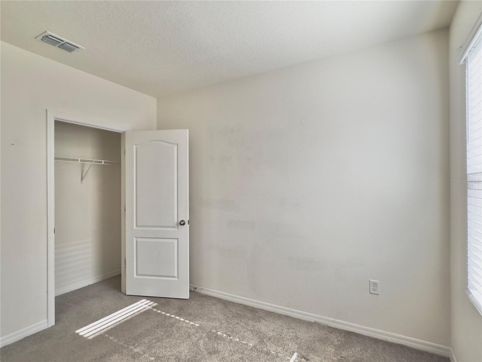 2606 Angel Falls Dr Property Photo 20