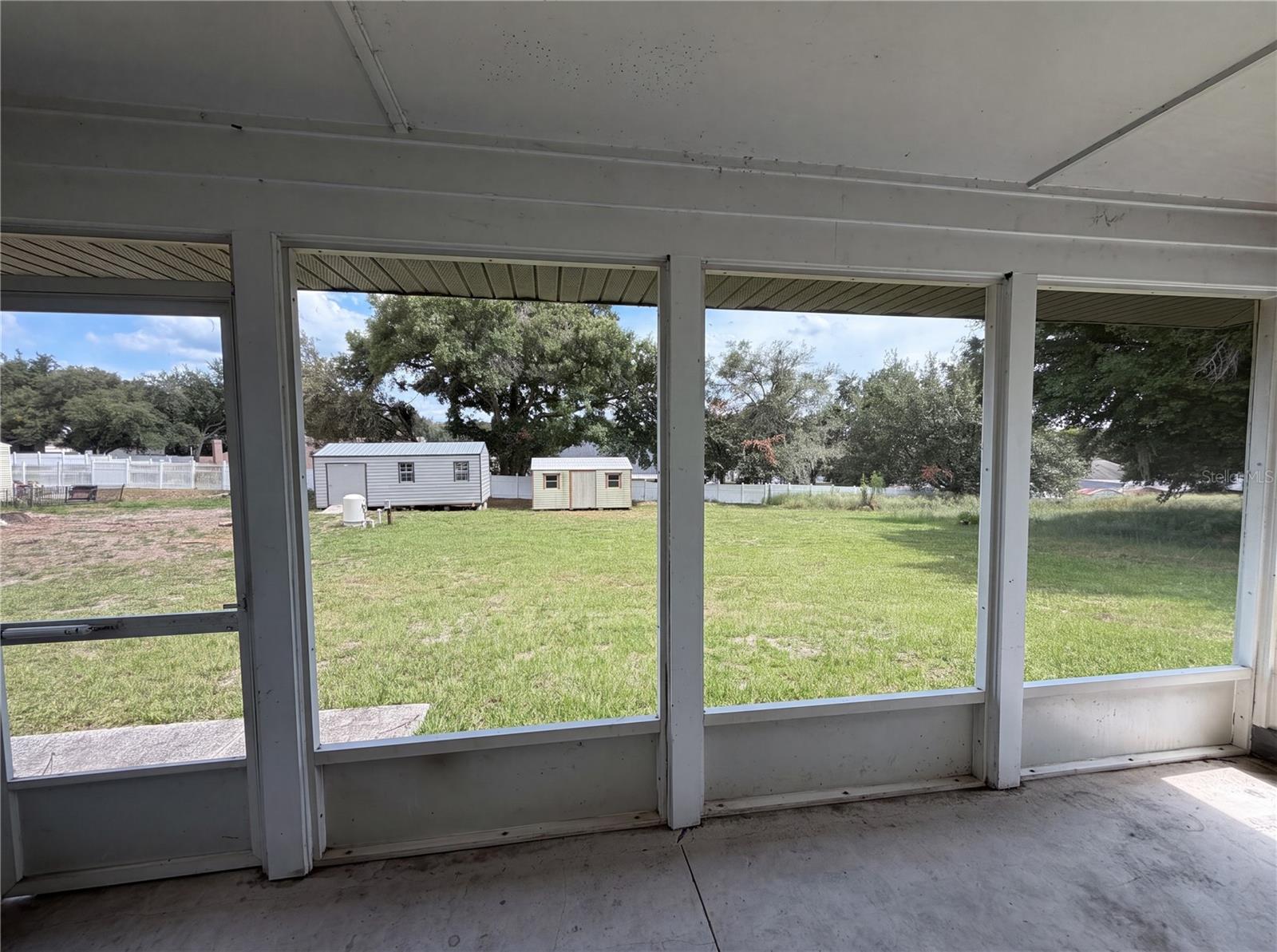 11200 Rosehill Dr Property Photo 22
