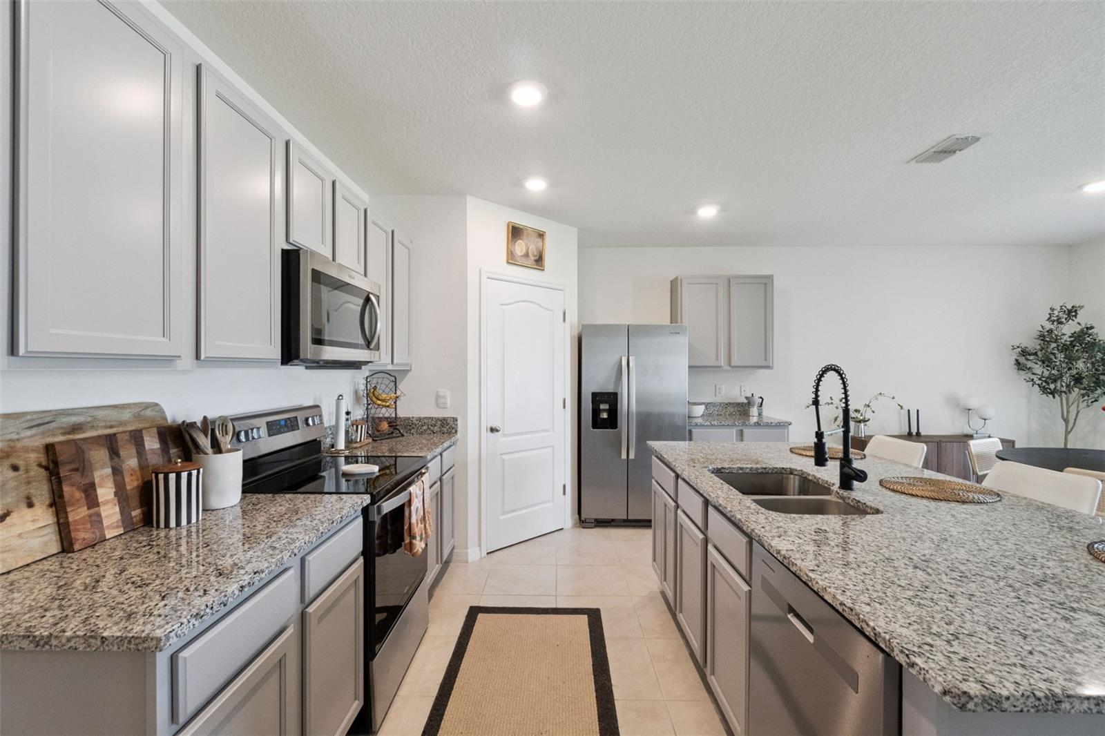 5805 Arboretum St Property Photo 6