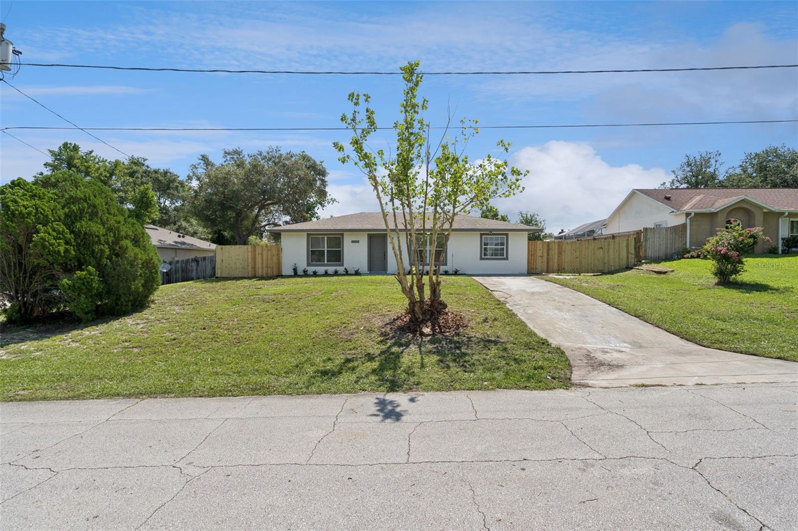 2715 Timberlake Ave Property Photo 6