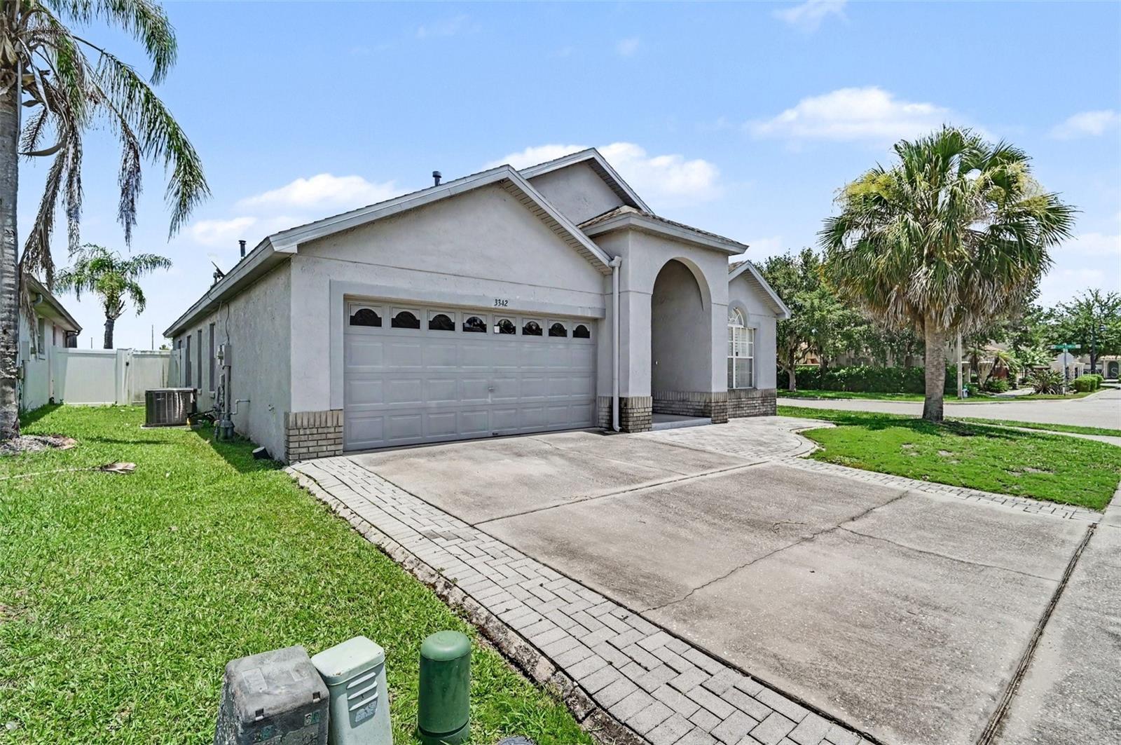 3342 Crystal Creek Blvd Property Photo 2