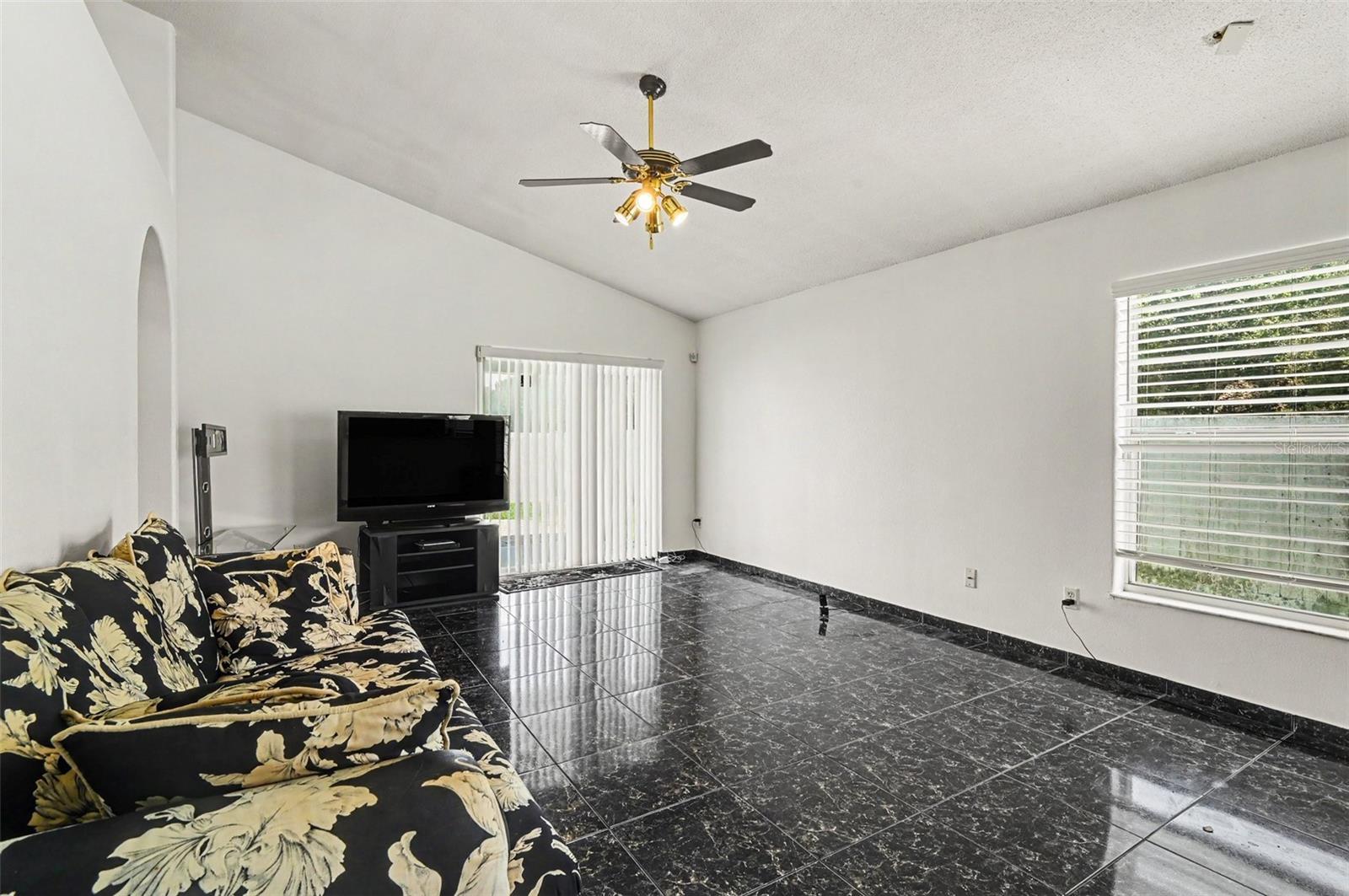 3342 Crystal Creek Blvd Property Photo 9