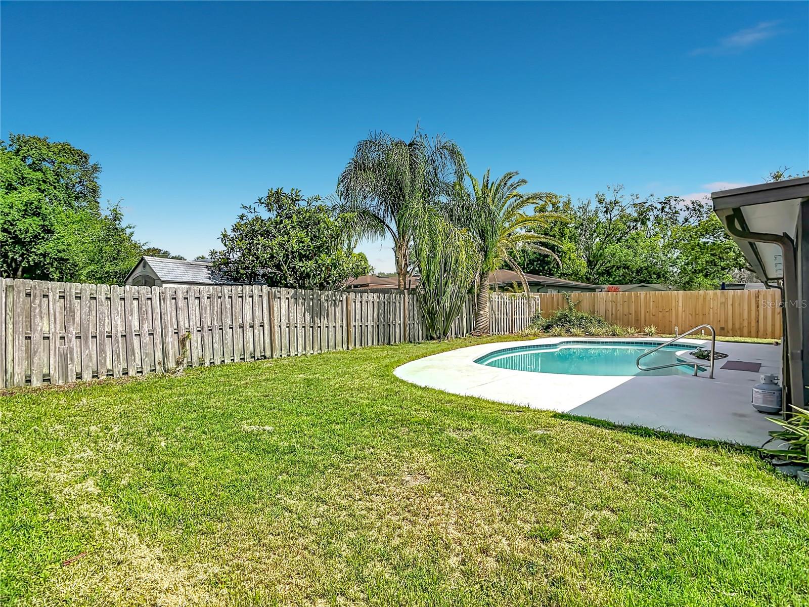 8676 Hillside Dr Property Photo 58