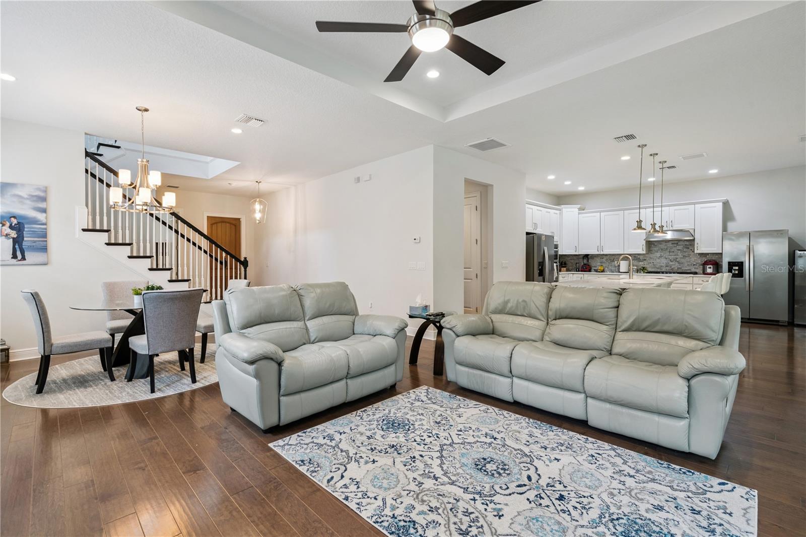 15709 Shorebird Ln Property Photo 8