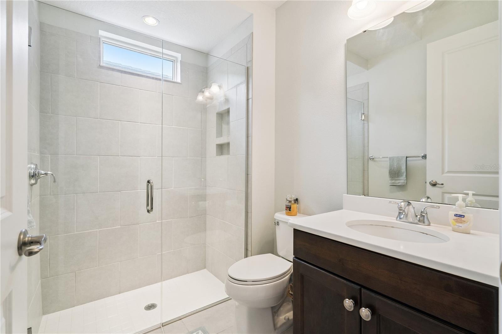 15709 Shorebird Ln Property Photo 27