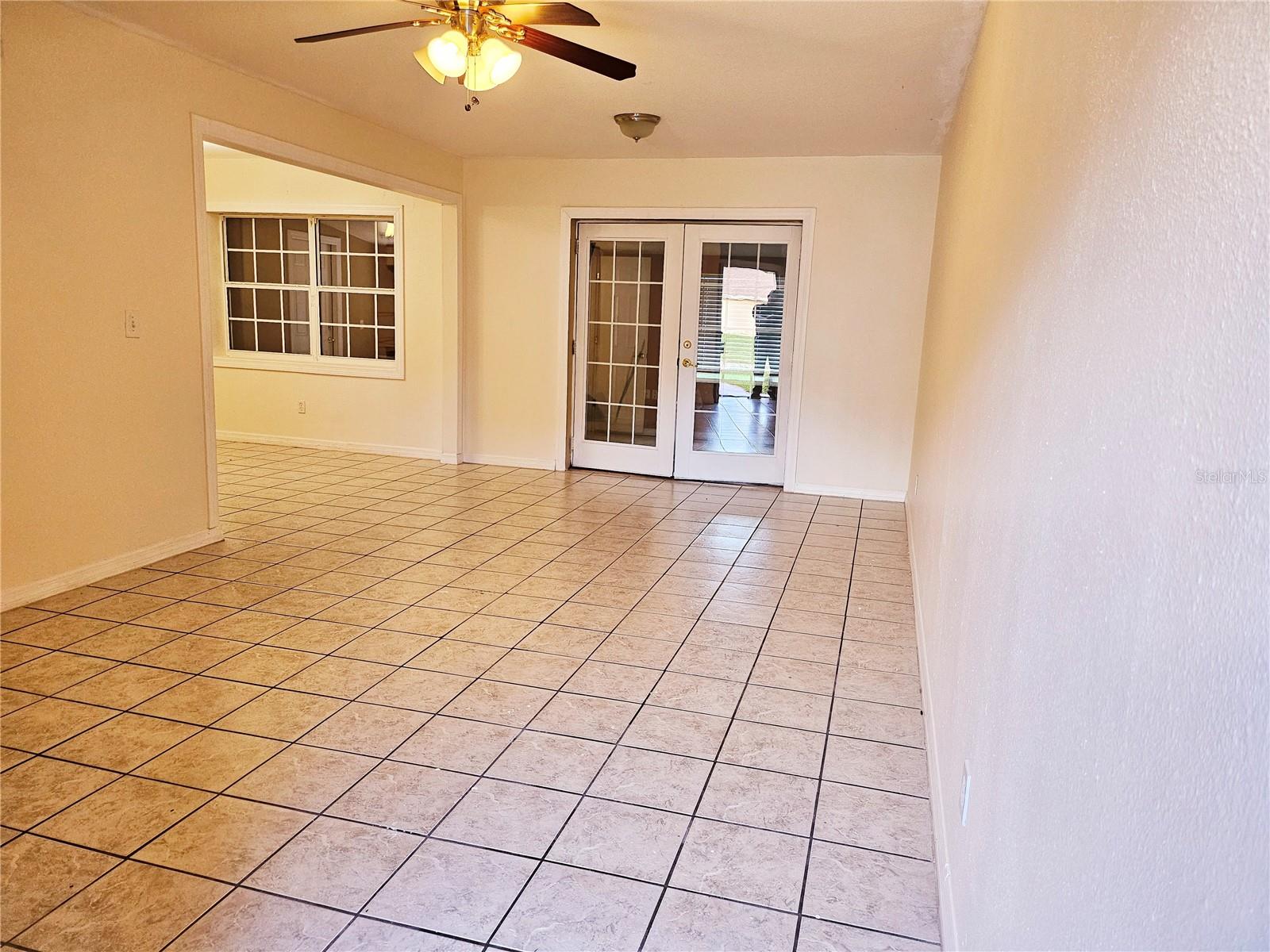 6640 Pot O Gold Ln Property Photo 6
