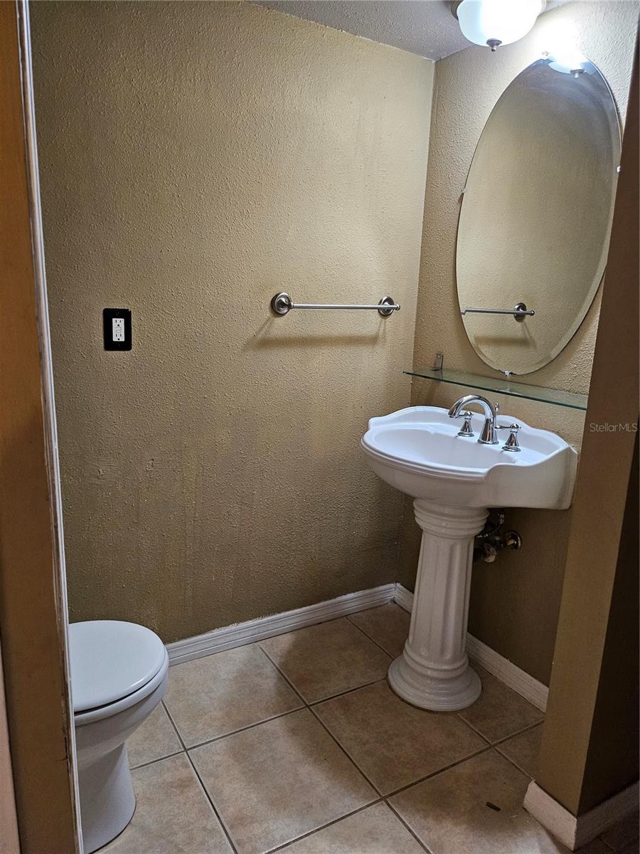 6640 Pot O Gold Ln Property Photo 8