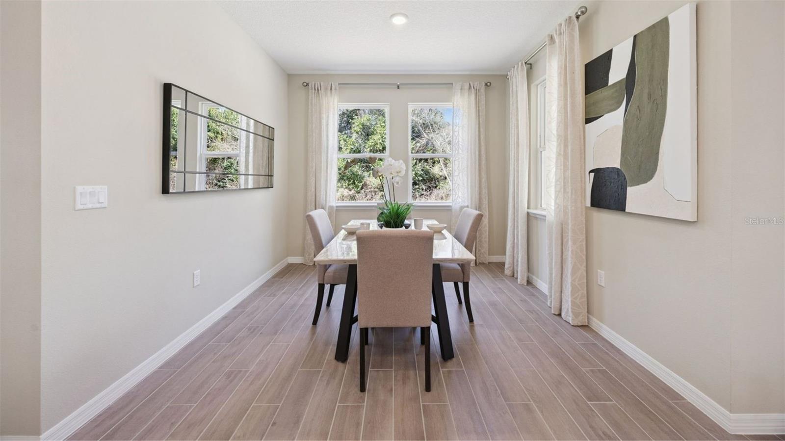 3050 Kingsman Trl Property Photo 8