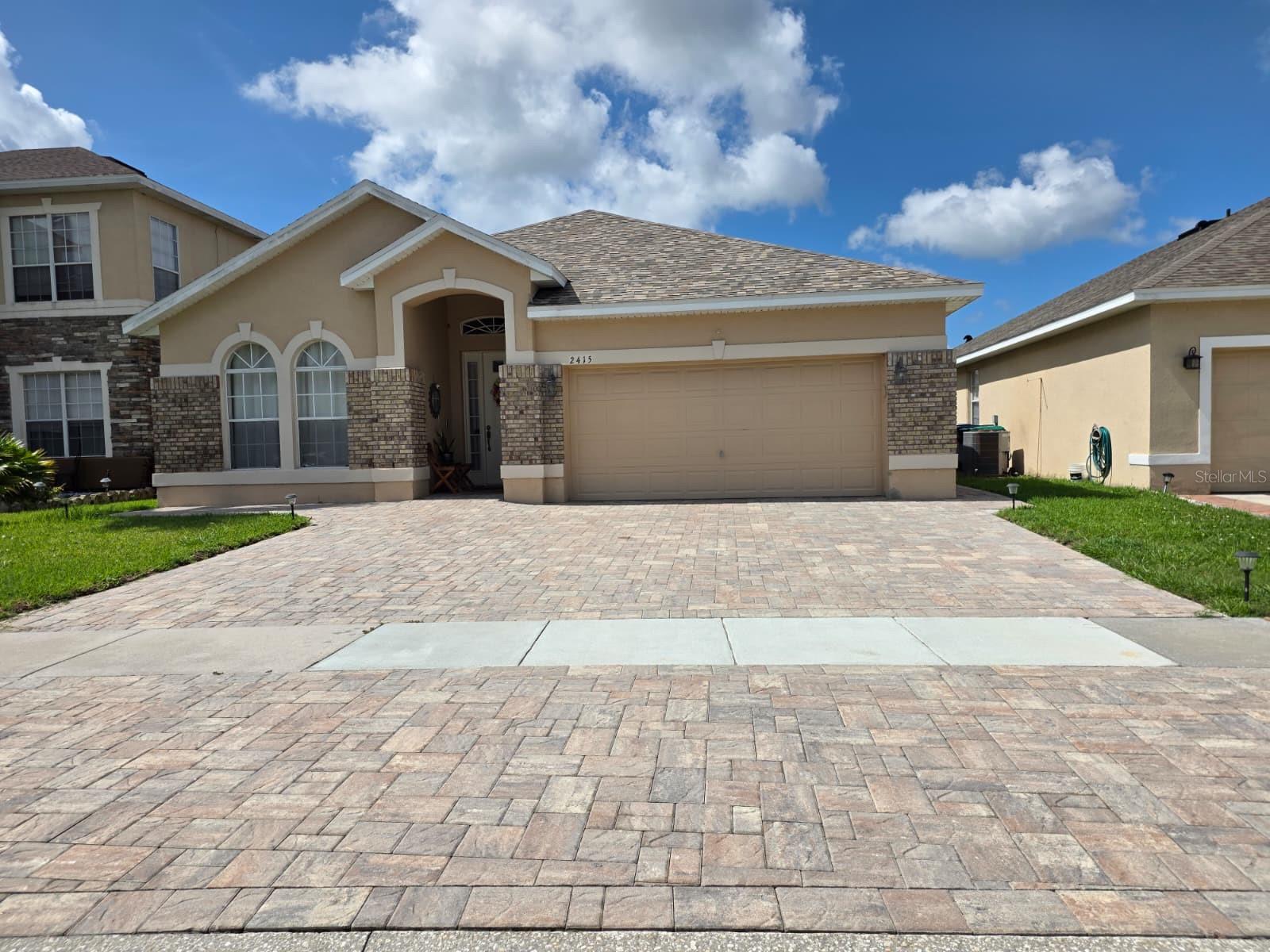 O6420375 Property Photo 1