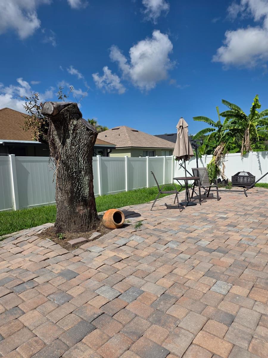 O6420375 Property Photo 12