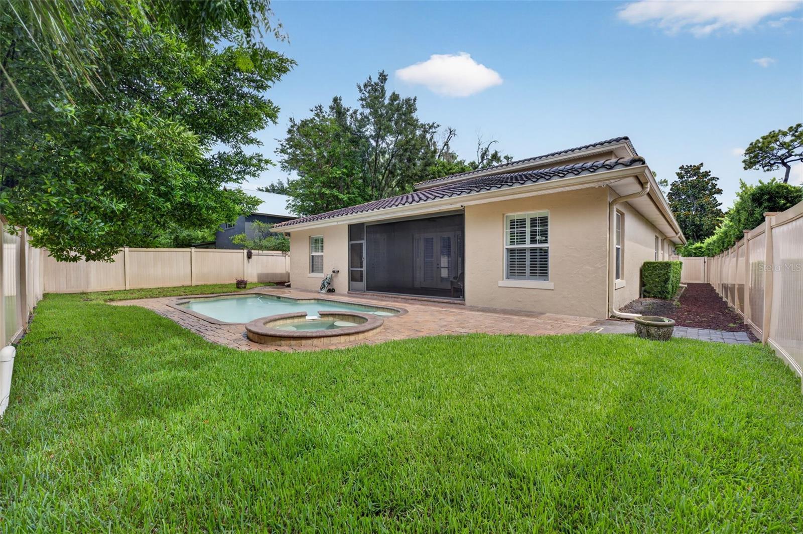341 E Reading Way Property Photo 50