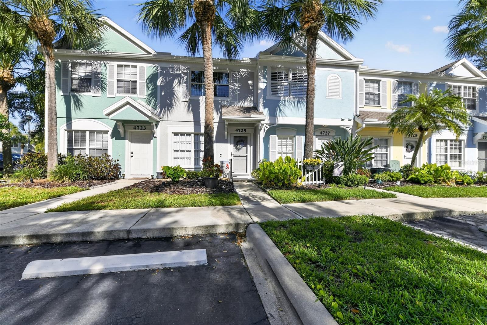 4725 Sabal Key Dr Property Photo 1