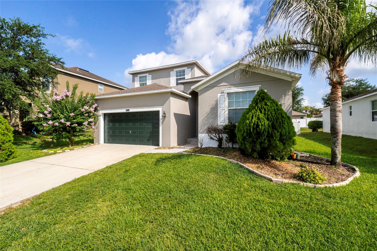 4841 Havilland Dr Property Photo 3