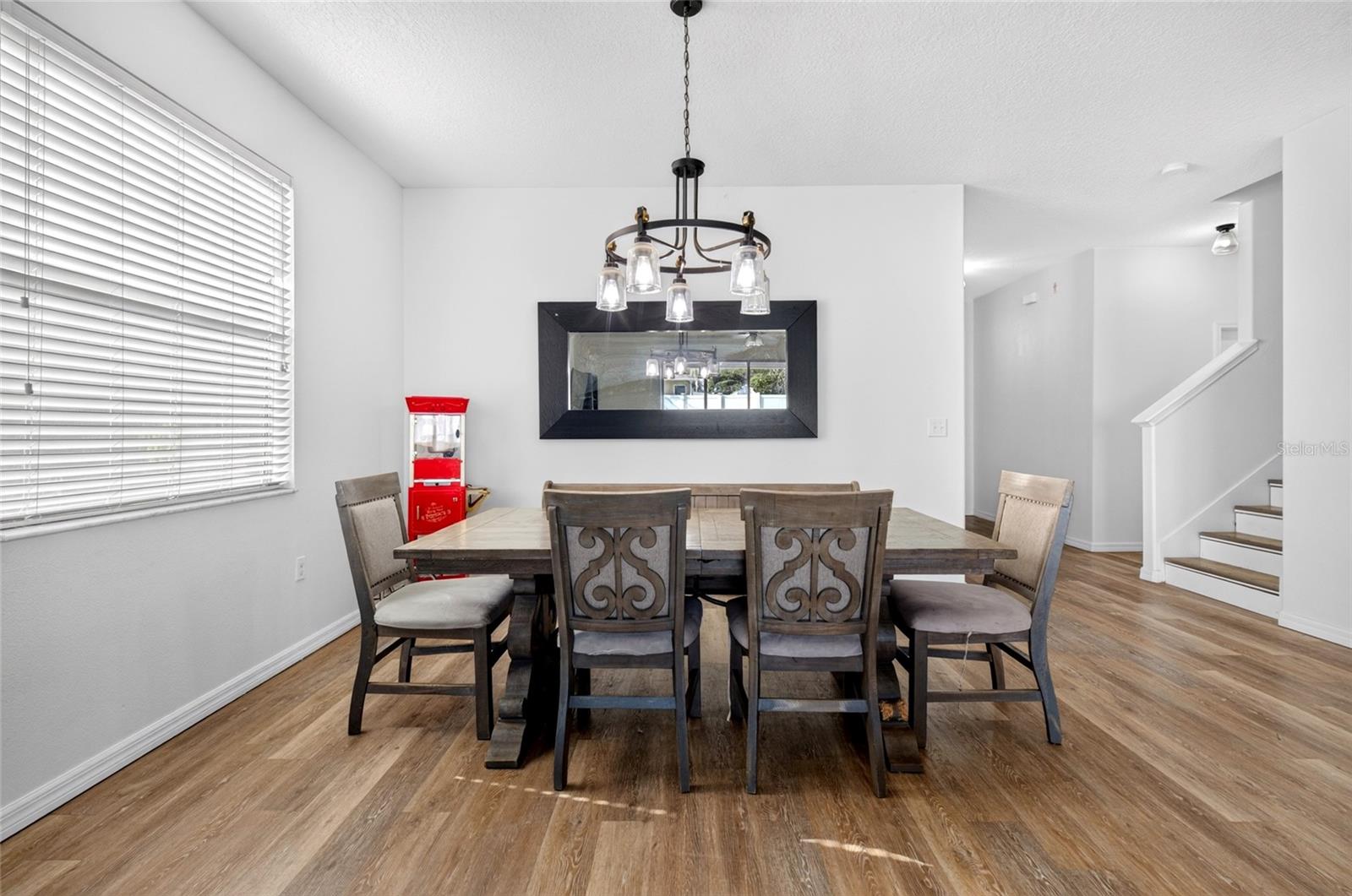 4841 Havilland Dr Property Photo 10