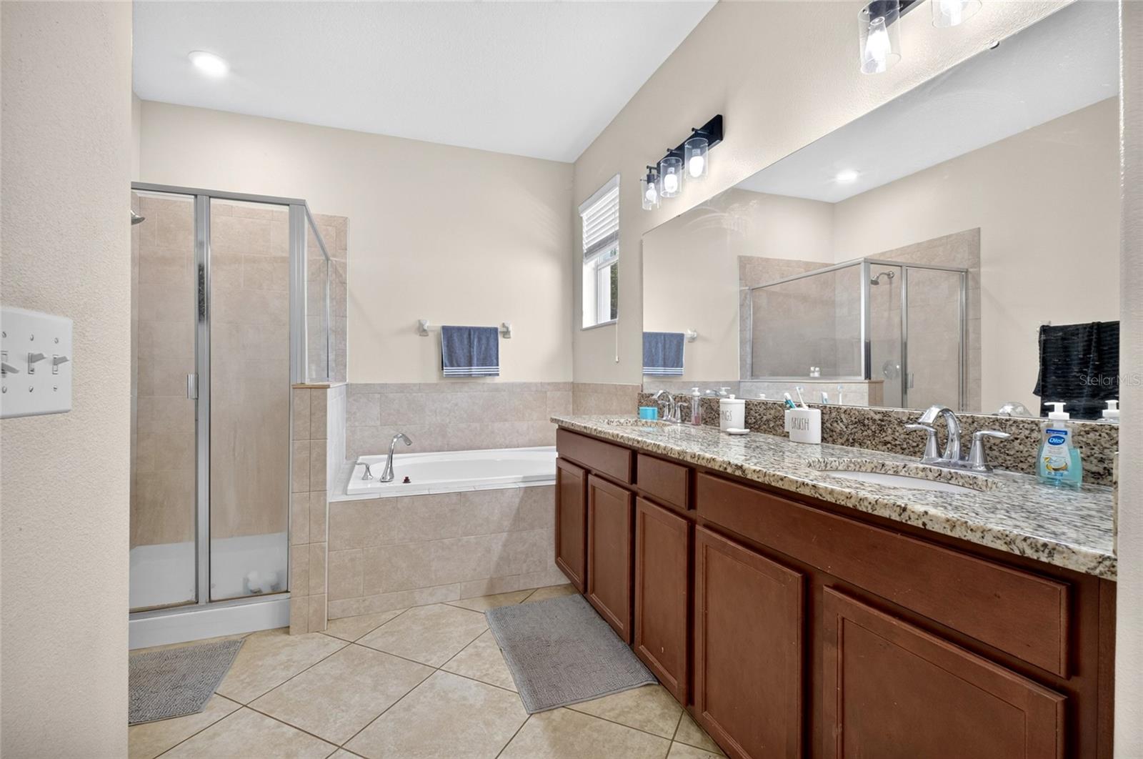 4841 Havilland Dr Property Photo 16