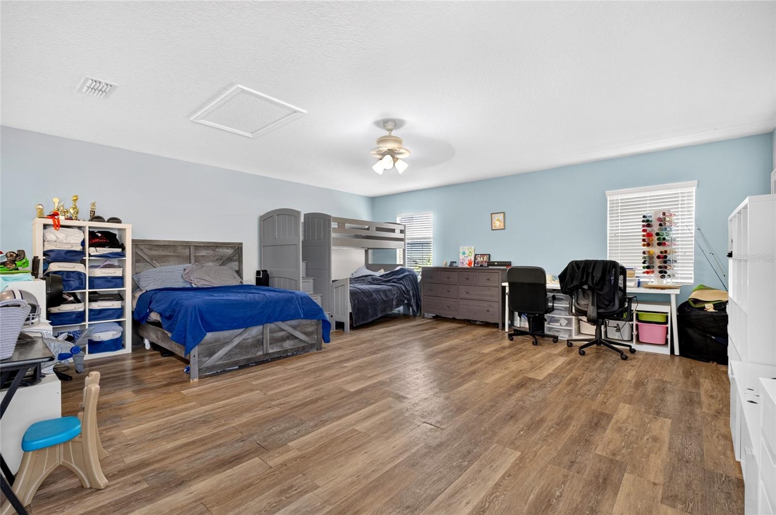 4841 Havilland Dr Property Photo 27