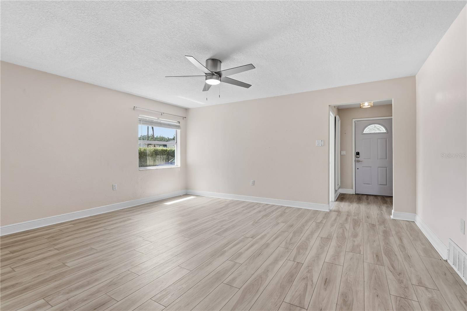 36 E Winter Park Sts Property Photo 5