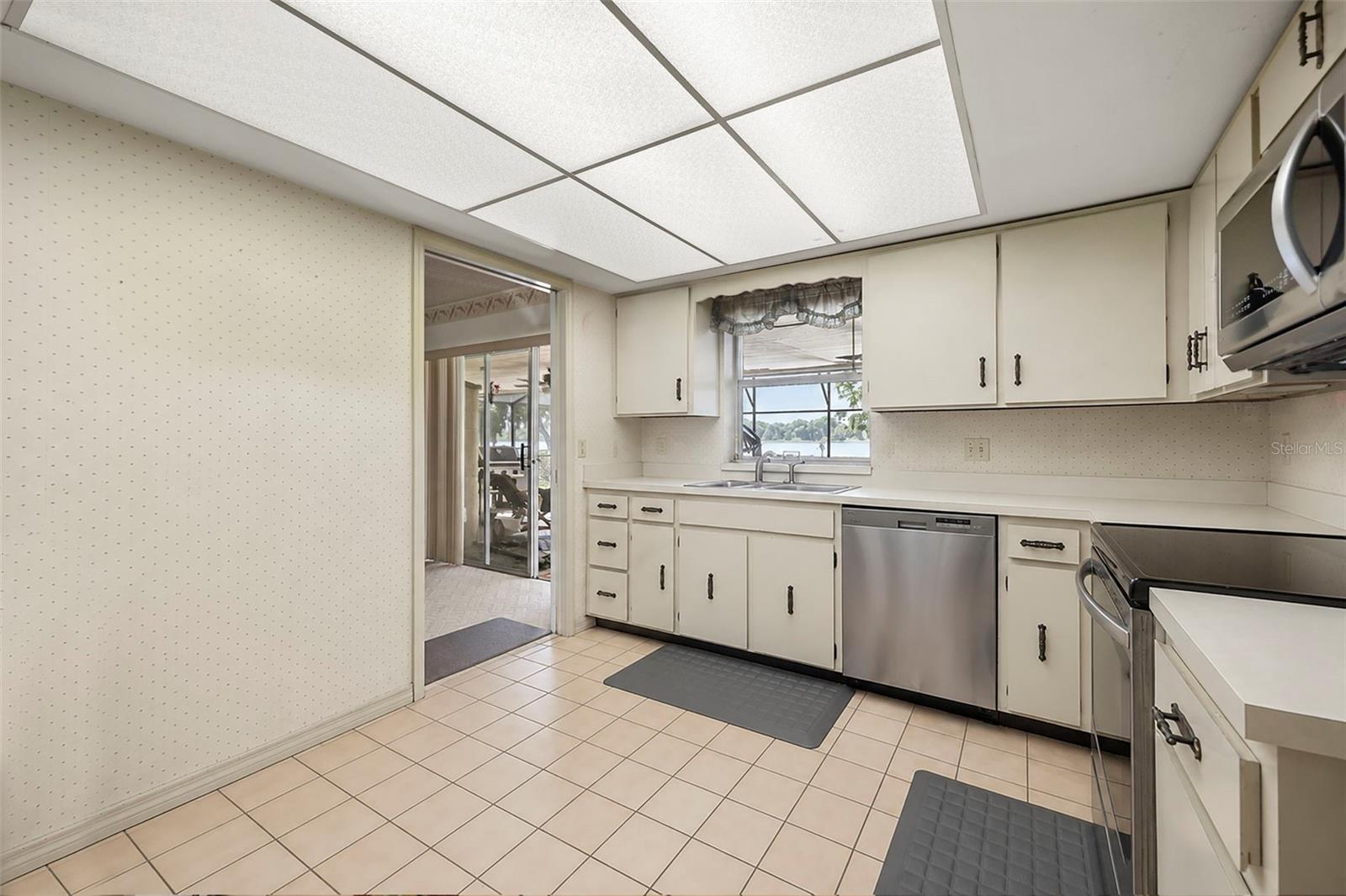 6720 Bay Shore Dr Property Photo 14