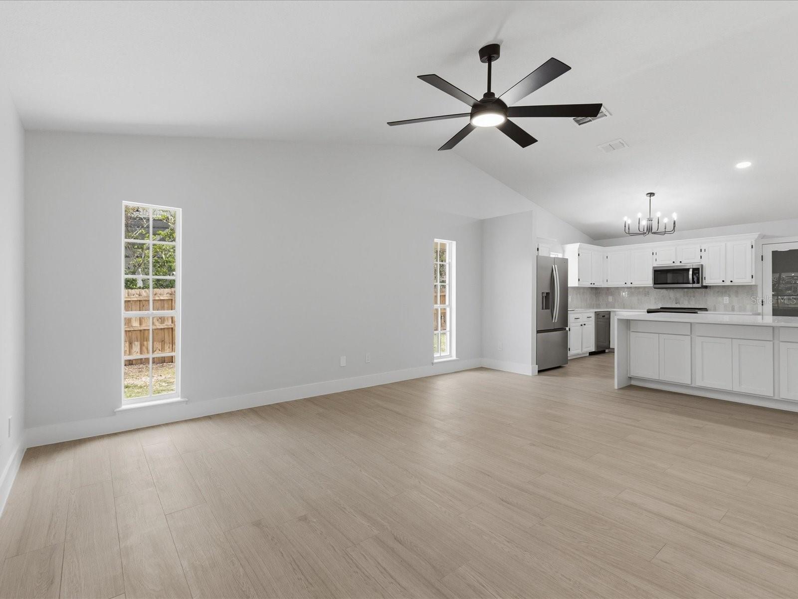 505 Lake Charm Dr Property Photo 14