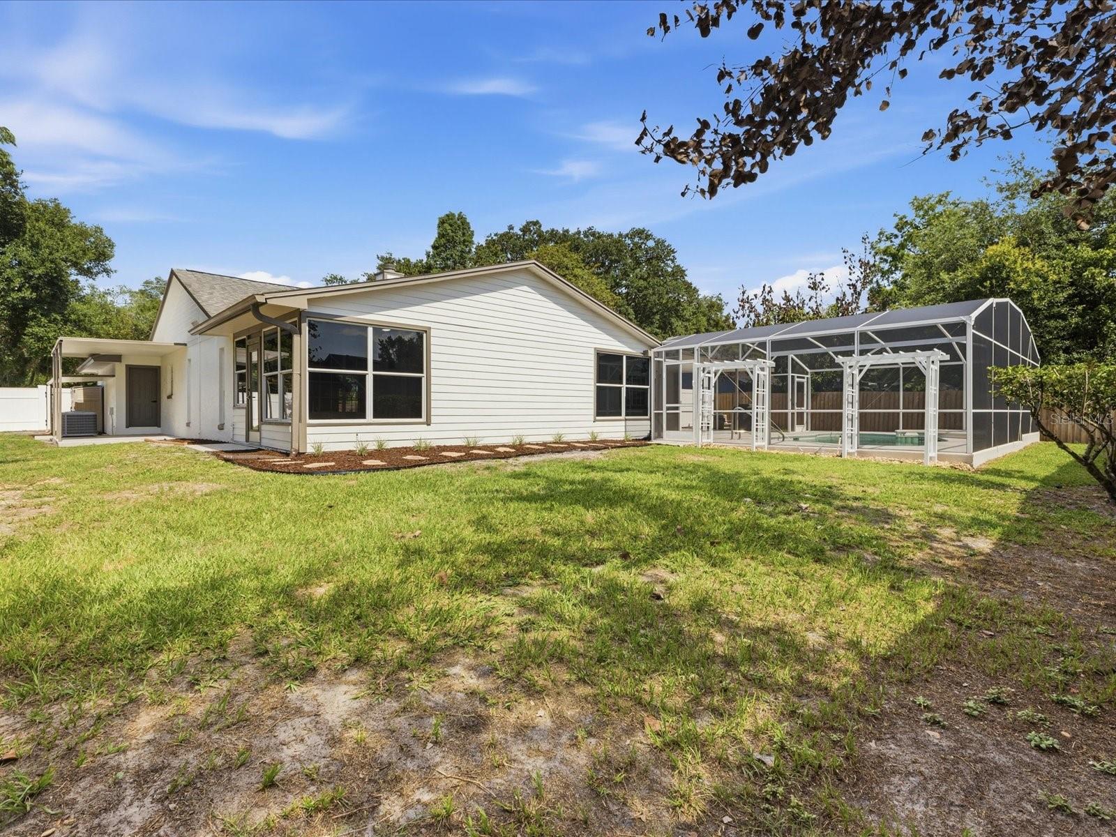 505 Lake Charm Dr Property Photo 45