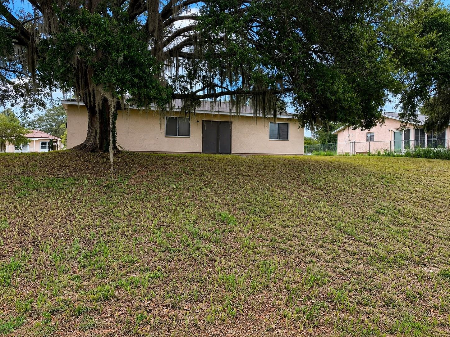5 Hickory Track Run Property Photo 17
