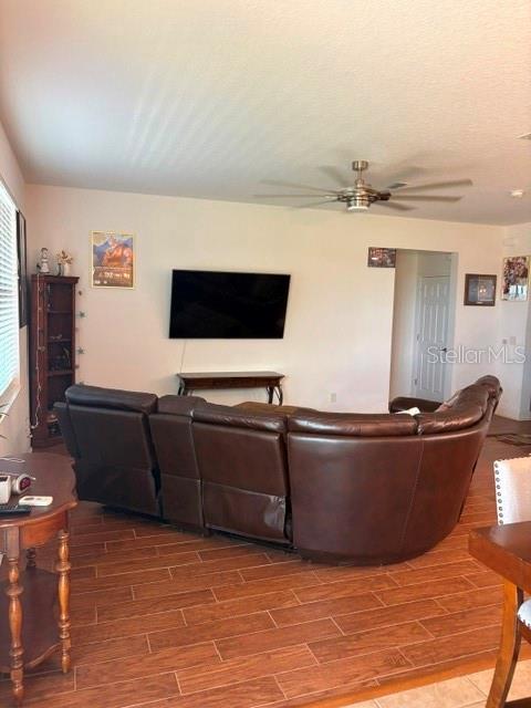 9819 Royal Vista Ave Property Photo 3