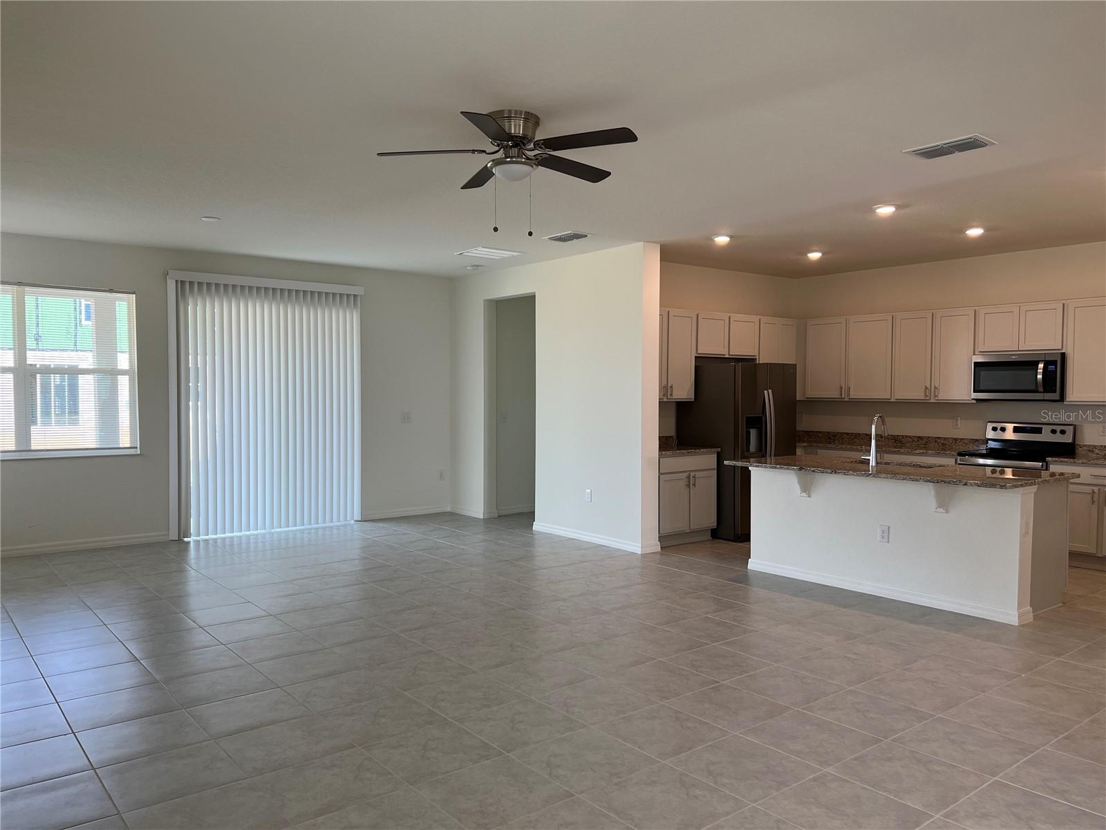 9023 Hooton Way Property Photo 5