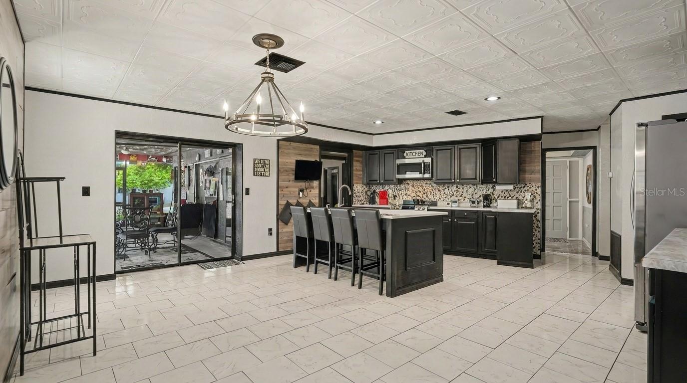 9027 Bonnet Way Property Photo 6