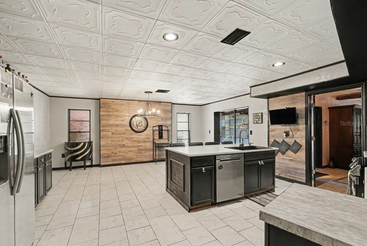 9027 Bonnet Way Property Photo 7