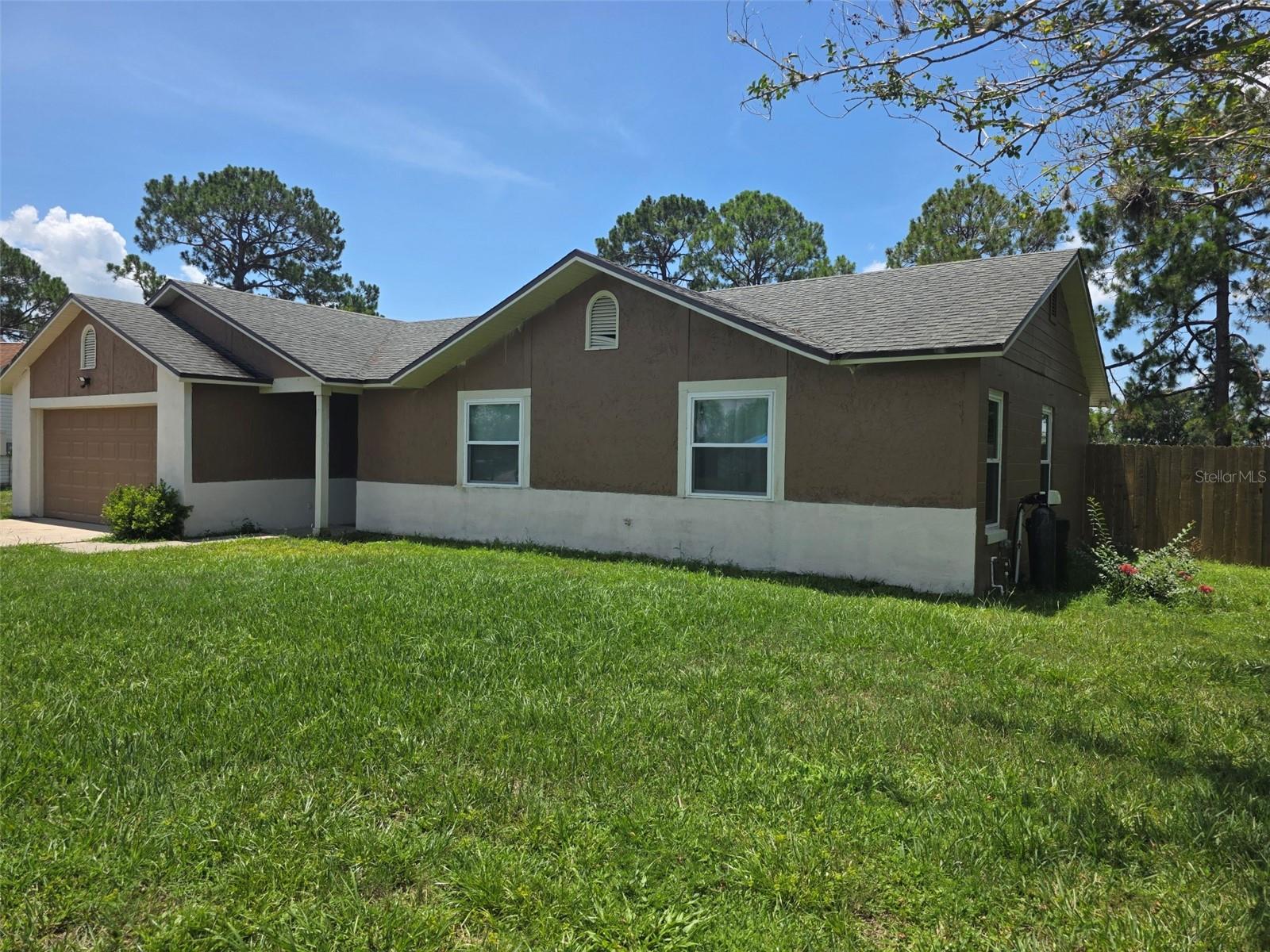 2473 Beck Cir Property Photo 2