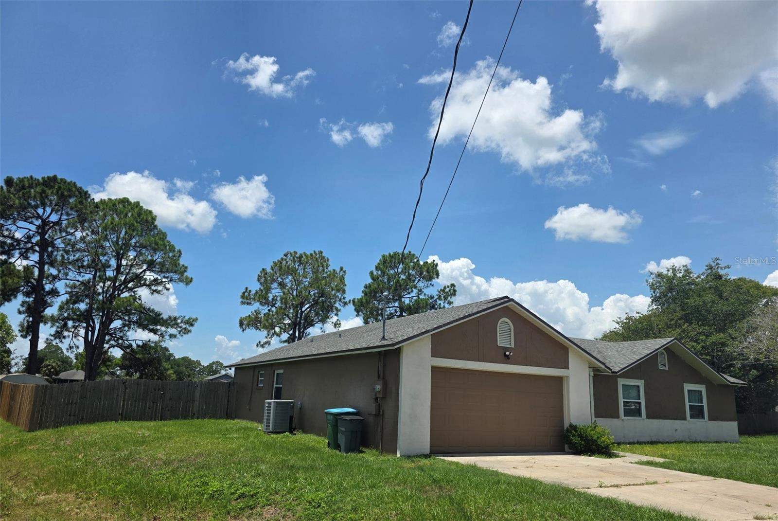 2473 Beck Cir Property Photo 3