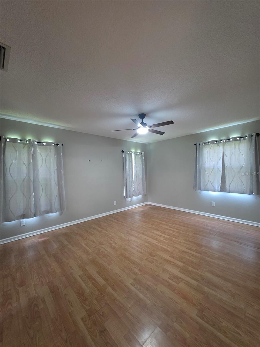 2473 Beck Cir Property Photo 7
