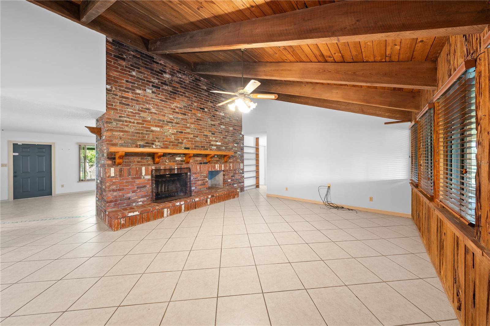 15111 Nw 34th Ter Property Photo 10