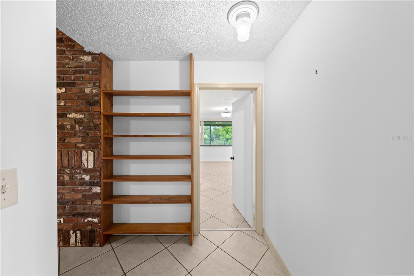 15111 Nw 34th Ter Property Photo 13