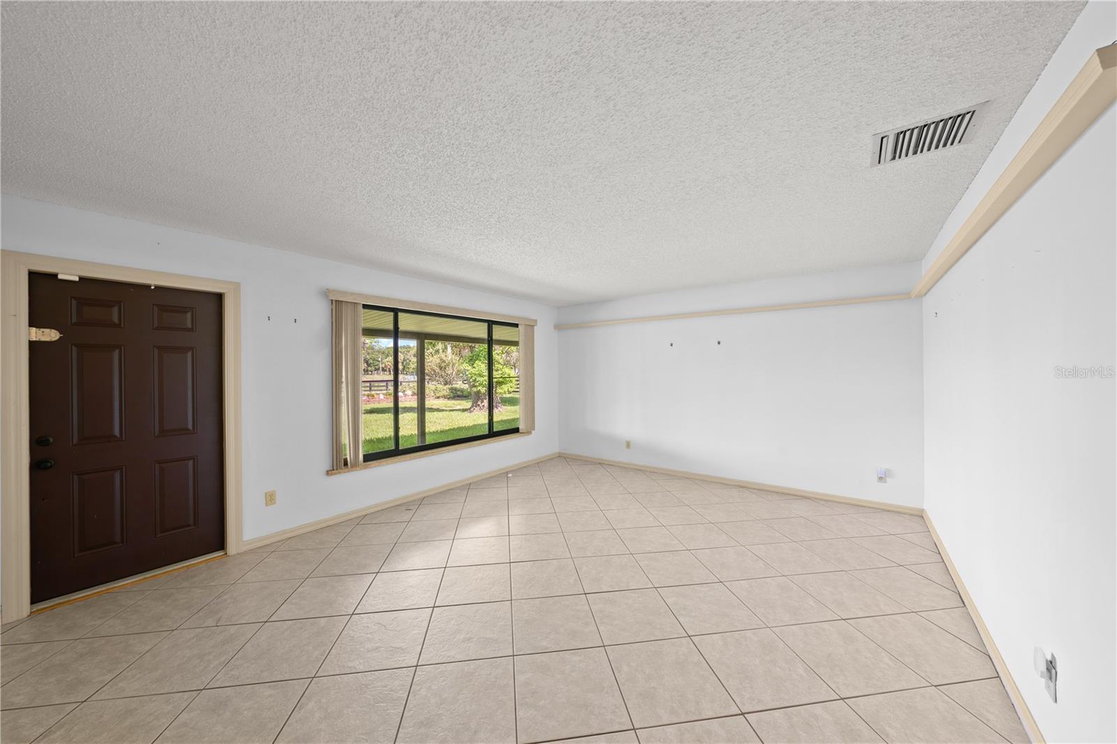 15111 Nw 34th Ter Property Photo 26