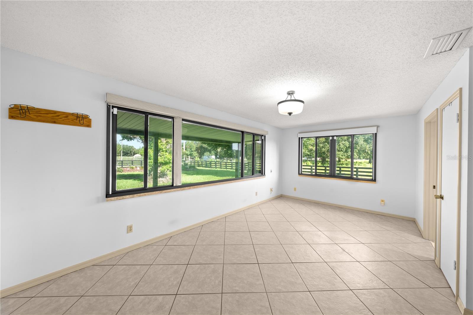 15111 Nw 34th Ter Property Photo 42