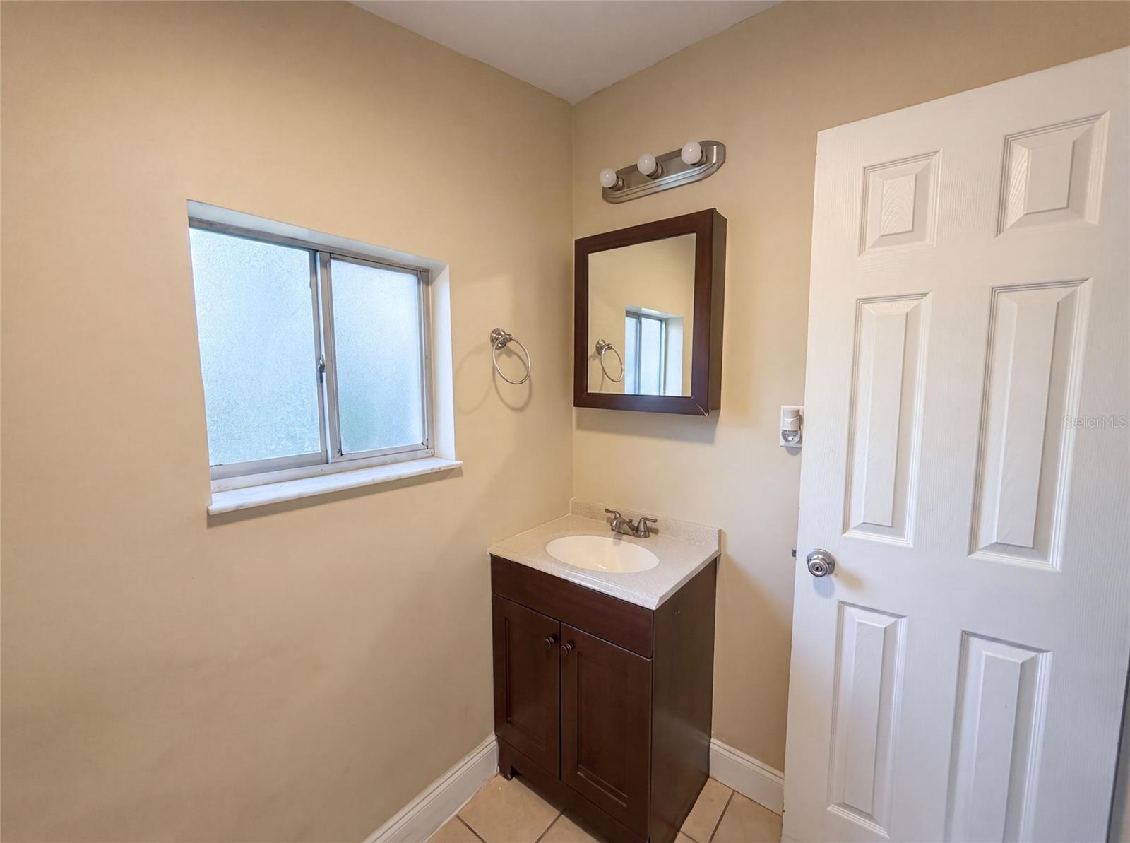 722 Virginia Ln Property Photo 14