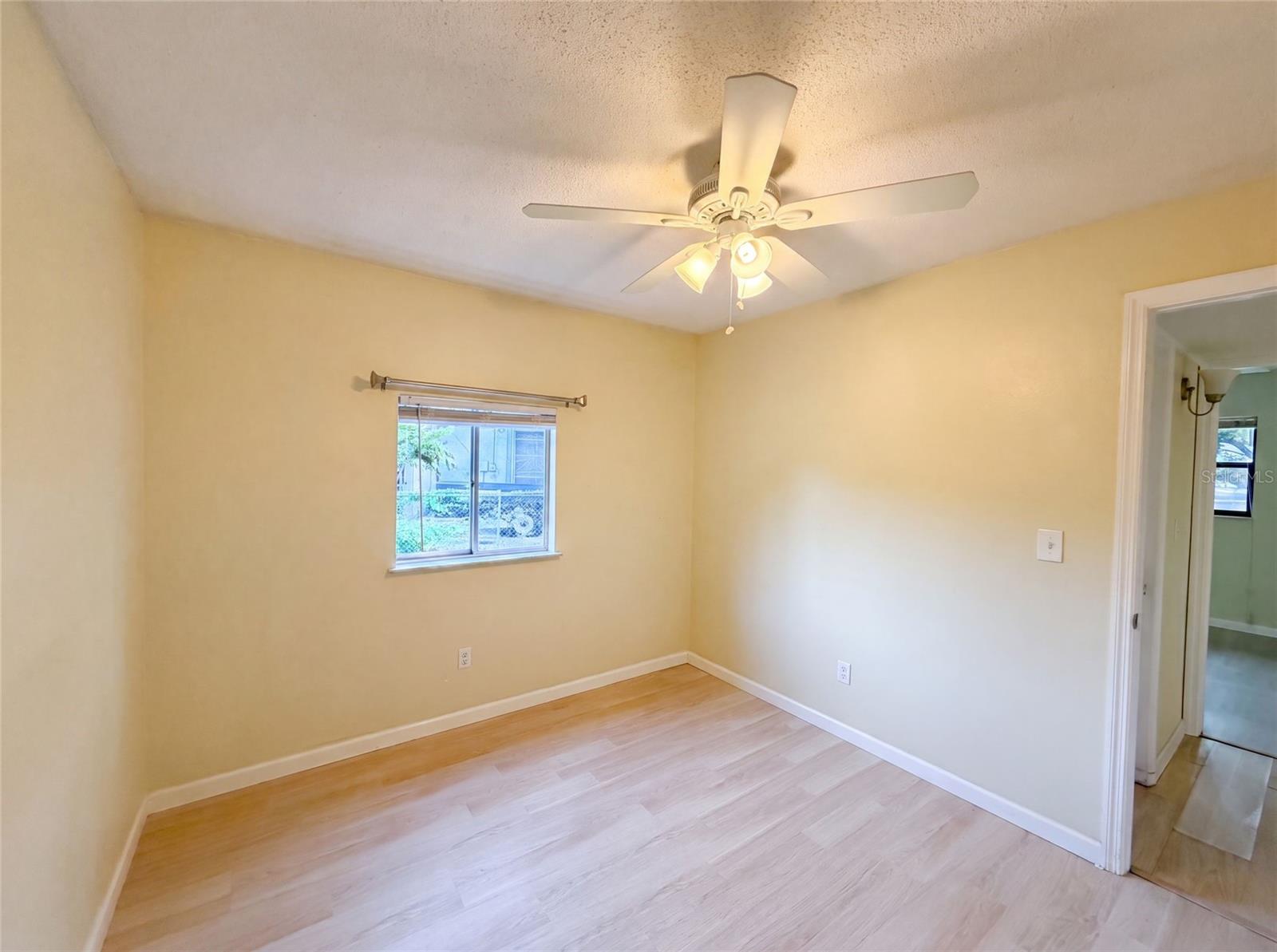 722 Virginia Ln Property Photo 15
