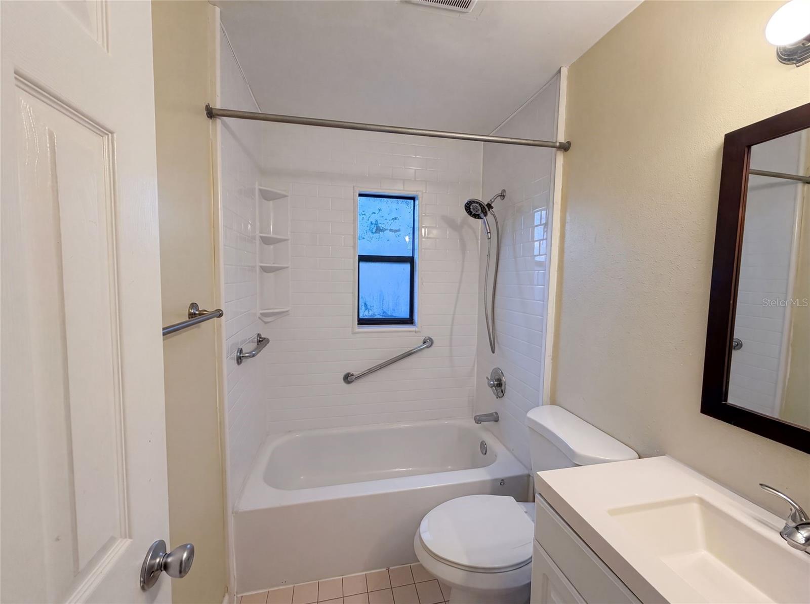 722 Virginia Ln Property Photo 16