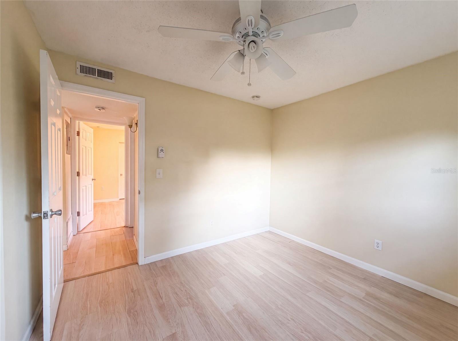 722 Virginia Ln Property Photo 17